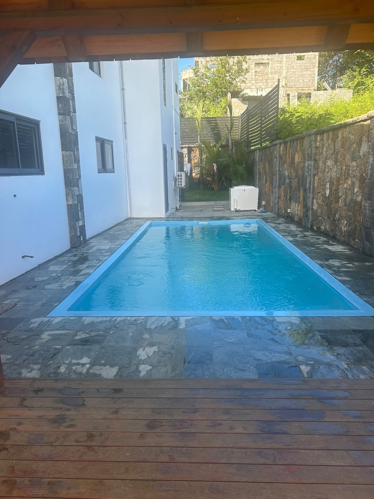 The villa pool at La Isla Villa