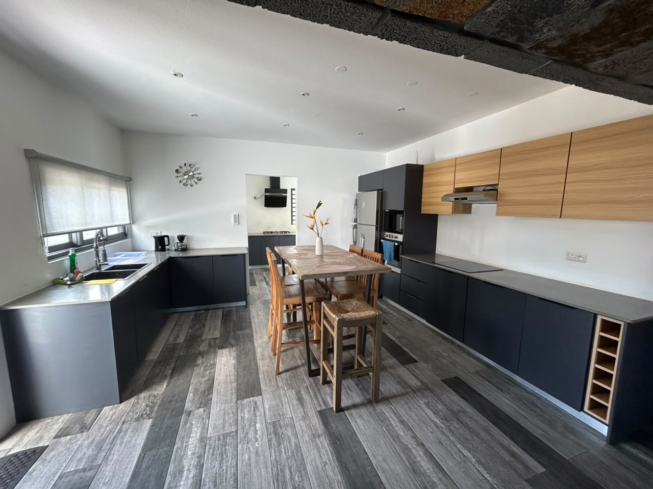 Kitchen and dining area at La Isla Villa
